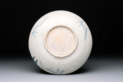 A Chinese Swatow blue and white 'phoenixes' dish, Ming