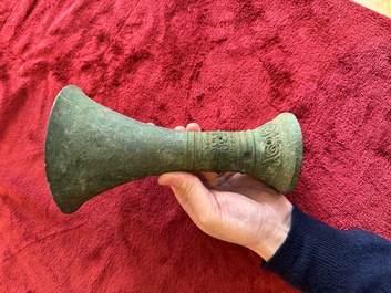 A Chinese archaic bronze ritual wine vessel, 'gu 觚', Shang