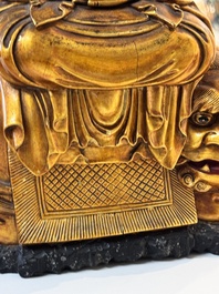 A Vietnamese gilt-red-lacquered wooden sculpture of Bodhisattva, 19/20th C.