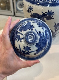 Three Japanese Arita blue and white vases and covers, Edo, 17th C.