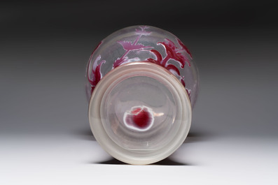 &Eacute;mile Gall&eacute; (1846-1904): A large cameo glass vase with floral design, signed, ca. 1900