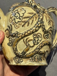 A Chinese Cizhou 'cadogan' ewer with dragons, Yuan/Ming