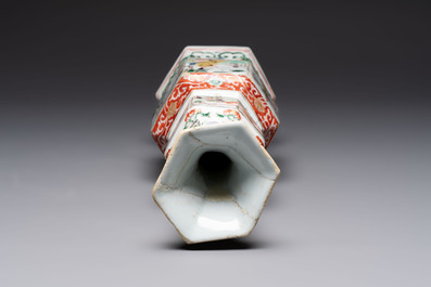 A Chinese wucai jar and cover, a famille verte vase, a dish and three plates, Kangxi