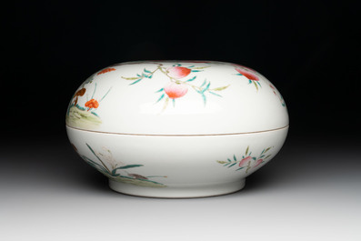 A fine Chinese famille rose 'eight peaches' box and cover, Qianlong mark, Republic
