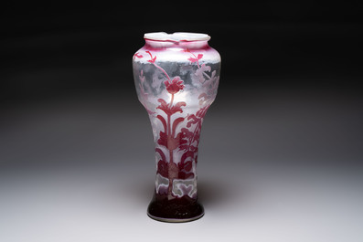 &Eacute;mile Gall&eacute; (1846-1904): A large cameo glass vase with floral design, signed, ca. 1900