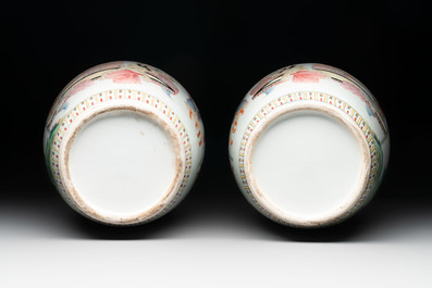 A pair of Chinese famille rose vases with court ladies, 19/20th C.