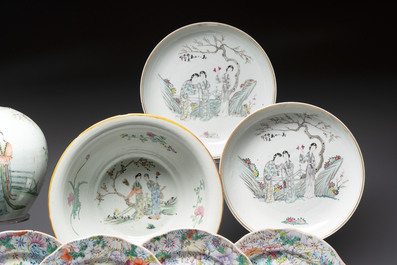 Nine Chinese famille rose and qianjiang cai wares, 19/20th C.