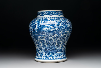 A Chinese blue and white vase, a jar and a covered box, Kangxi