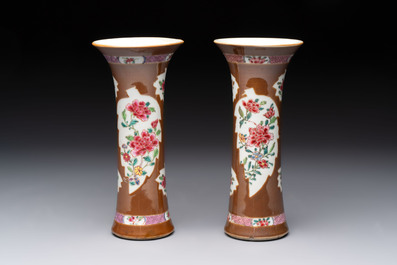 A Chinese famille rose capucin-brown-ground covered jar and a pair of beaker vases, Qianlong