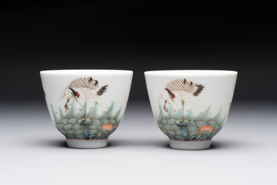 A pair of Chinese famille rose 'crane' cups and a 'dragon' brush pot, Guangxu mark, 20th C.