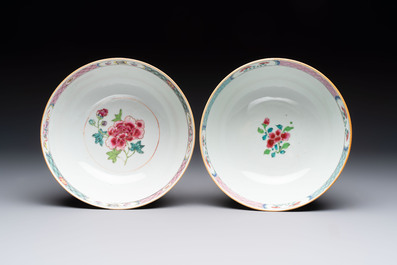 Two Chinese famille rose bowls with flowers and geese, Qianlong