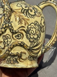 A Chinese Cizhou 'cadogan' ewer with dragons, Yuan/Ming