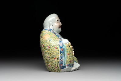 A Chinese famille rose 'boys and roosters' vase and a Milefo Buddha, Guangxu and Zhu Mao Ji 朱茂記造 mark, 19/20th C.