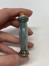 A collection of 13 Chinese snuff bottles, 19/20th C.