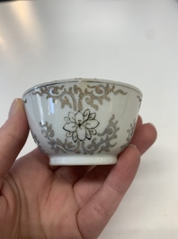 A collection of 24 Chinese blue, white and polychrome wares, 18th C.