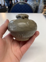 Eight Chinese Longquan celadon jarlets with floral design, Song/Yuan