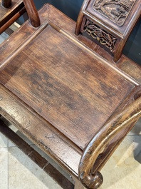 A pair of Chinese wooden 'horseshoe' chairs, 19/20th C.