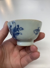 A collection of 24 Chinese blue, white and polychrome wares, 18th C.