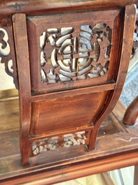 A pair of Chinese wooden 'horseshoe' chairs, 19/20th C.