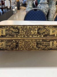 A Chinese Canton export gilt-lacquered chess and backgammon board, 19th C.