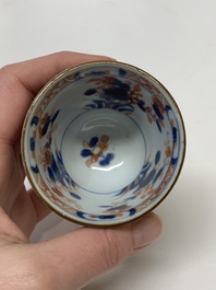A collection of 29 Chinese blue, white, famille rose and Imari-style wares, 18th C. and later