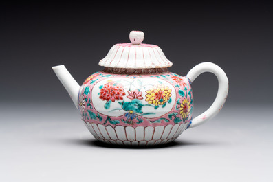 A Chinese famille rose teapot and stand, and a famille rose black-ground teapot, Yongzheng/Qianlong