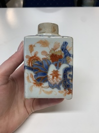 A collection of 29 Chinese blue, white, famille rose and Imari-style wares, 18th C. and later