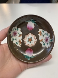 A collection of 29 Chinese blue, white, famille rose and Imari-style wares, 18th C. and later