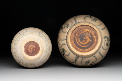 An Annamese or Vietnamese blue and white altar vase, a 'melon' jar and a bowl, 14/15th C.