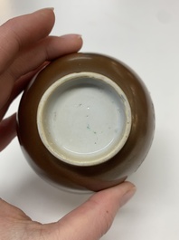 A collection of 29 Chinese blue, white, famille rose and Imari-style wares, 18th C. and later
