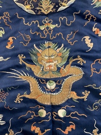 A Chinese gold-thread-embroidered blue-ground silk 'dragon' robe, 18/19th C.