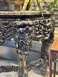 A finely carved Chinese hongmu console table with marble top, Canton, 19th C.