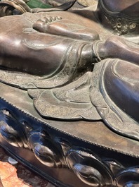 A very large Nepalese bronze sculpture of Manjusri, 19/20th C.