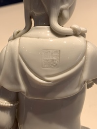 Two Chinese Dehua blanc de Chine figures of Guanyin, 19/20th C.