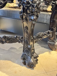 A finely carved Chinese hongmu console table with marble top, Canton, 19th C.