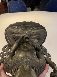 A large Nepalese bronze sculpture of Usnisavijaya, 20th C.