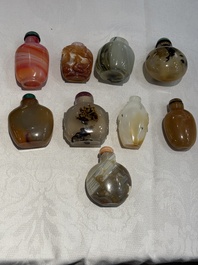 A collection of ten Chinese agate snuff bottles, 20th C.