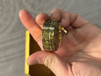 A fine Thai gilt silver box and cover, 20th C.