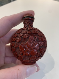 A collection of ten Chinese snuff bottles, 19/20th C.