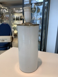 13 Chinese blue, white, famille rose, verte and qianjiang cai wares, 19/20th C.