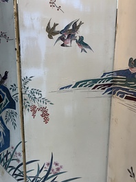 A Chinese polychrome lacquered wooden eight-panel folding screen with a pond scene, 19/20th C.