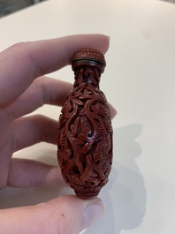 A collection of ten Chinese snuff bottles, 19/20th C.