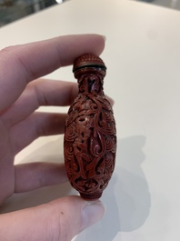 A collection of ten Chinese snuff bottles, 19/20th C.