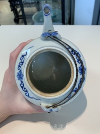 13 Chinese blue, white, famille rose, verte and qianjiang cai wares, 19/20th C.