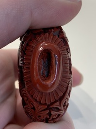 A collection of ten Chinese snuff bottles, 19/20th C.