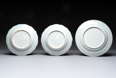 A pair of Chinese famille rose plates and one dish with birds and floral design, Qianlong