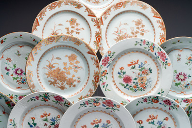 12 Chinese famille rose  and gilt-decorated plates with floral design, Qianlong