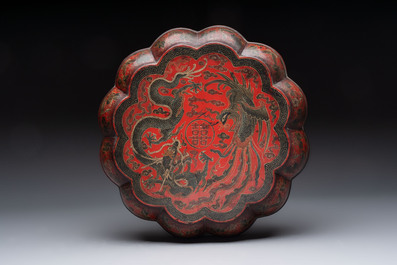 A Chinese gilt-lacquered &lsquo;dragon and phoenix&rsquo; box and cover, 20th C.