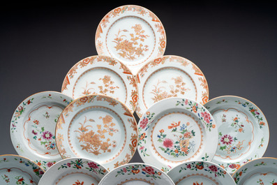 12 Chinese famille rose  and gilt-decorated plates with floral design, Qianlong