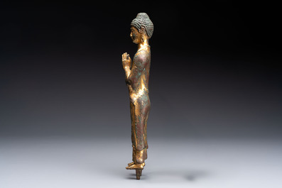 A fine Chinese gilt-bronze standing Buddha, Dali Kingdom, Yunnan, 11/12th C.